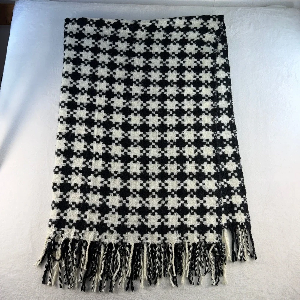 MacKenzie Childs Houndstooth Throw Blanket Fringe Black Ivory‎ 51